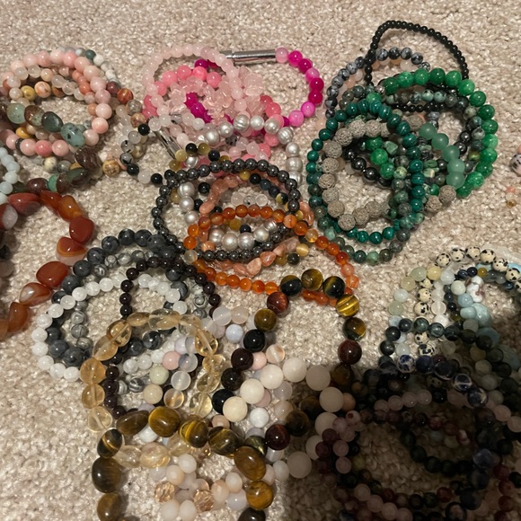 Vibrant Beaded 80 Bracelet Bundle - Picture 5 of 10